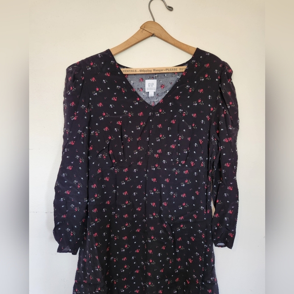 Gap Maternity Floral Dress Medium NWT - Picture 3 of 7